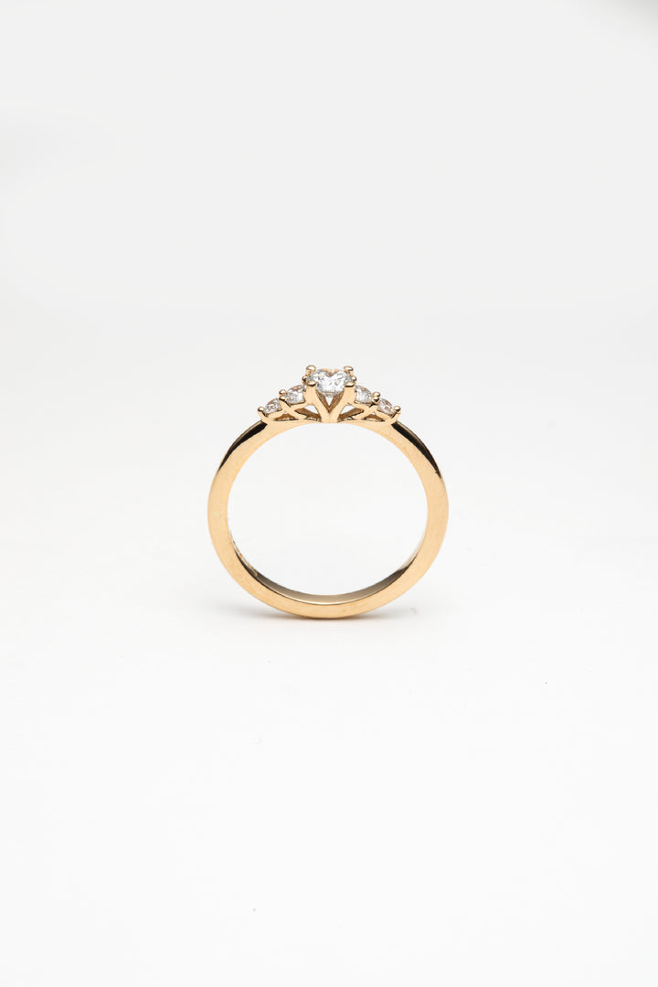 Bague Dahlia 5 diamants crées 18KJ