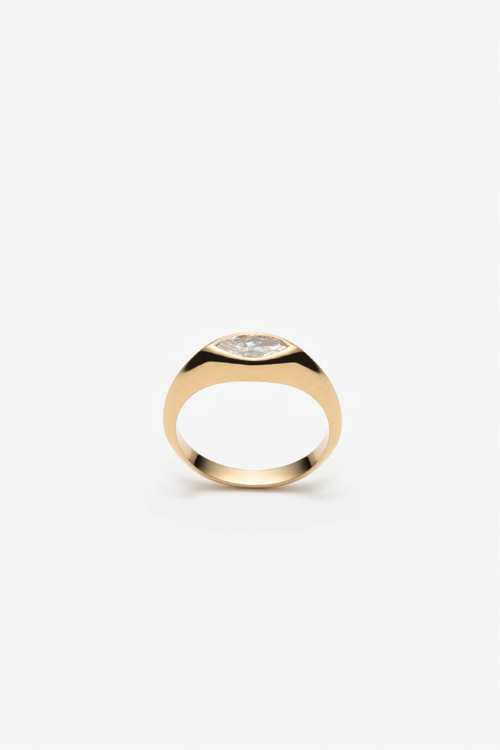 Bague chevalière diamant marquise crée 14KJ
